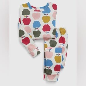 GAP Multicolor Apple Print Kids Pajama Set